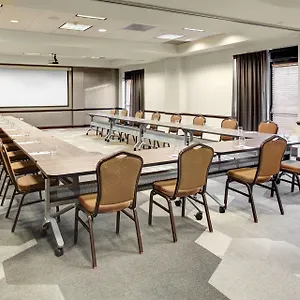 Hyatt Place Center Hotel