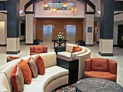 Doubletree By Hilton Norfolk Airport Hotel