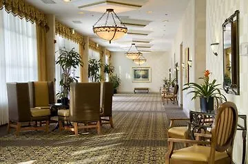 Doubletree By Hilton Norfolk Airport Hotel 4*,